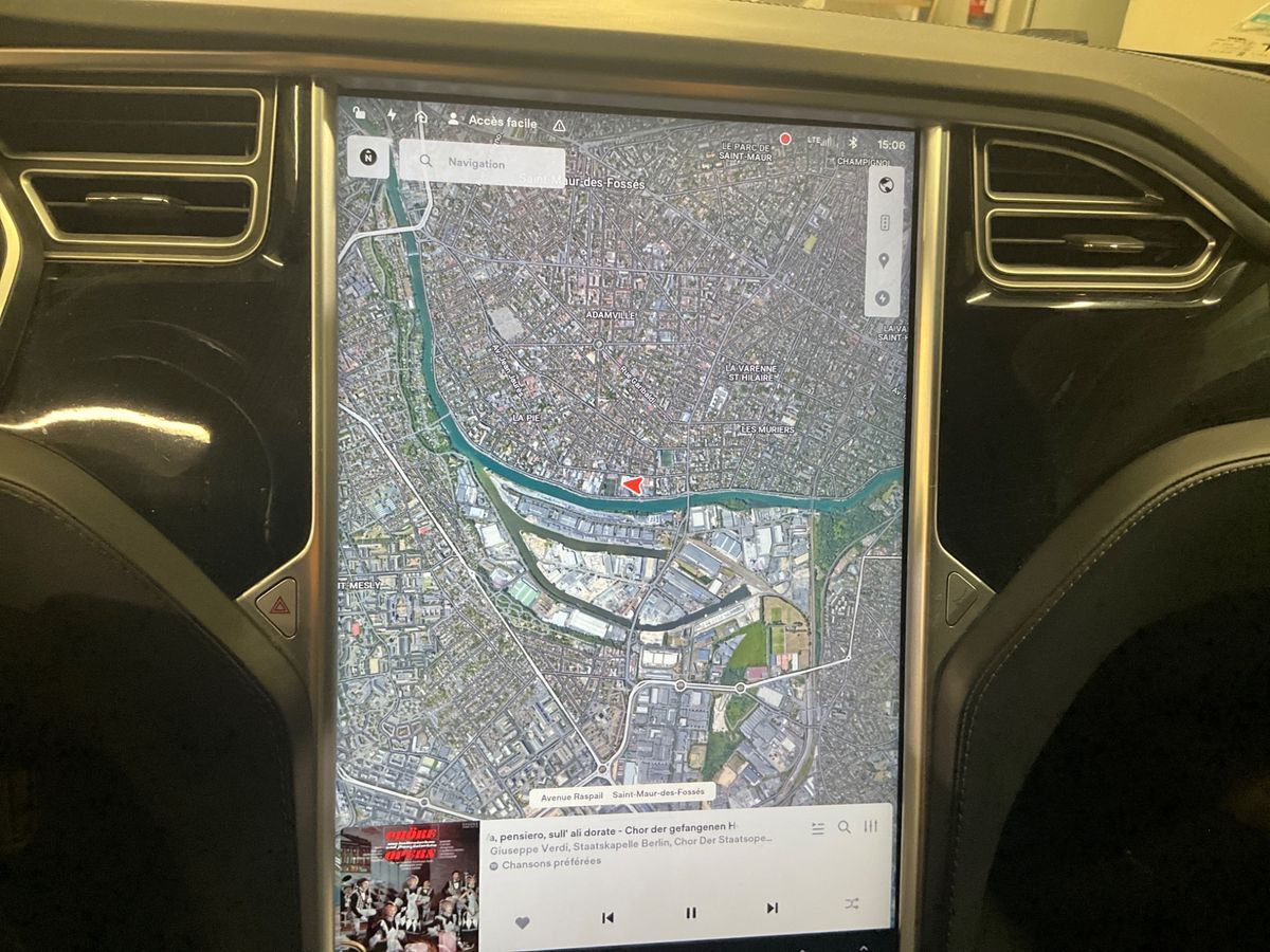 Tesla Model S 2017