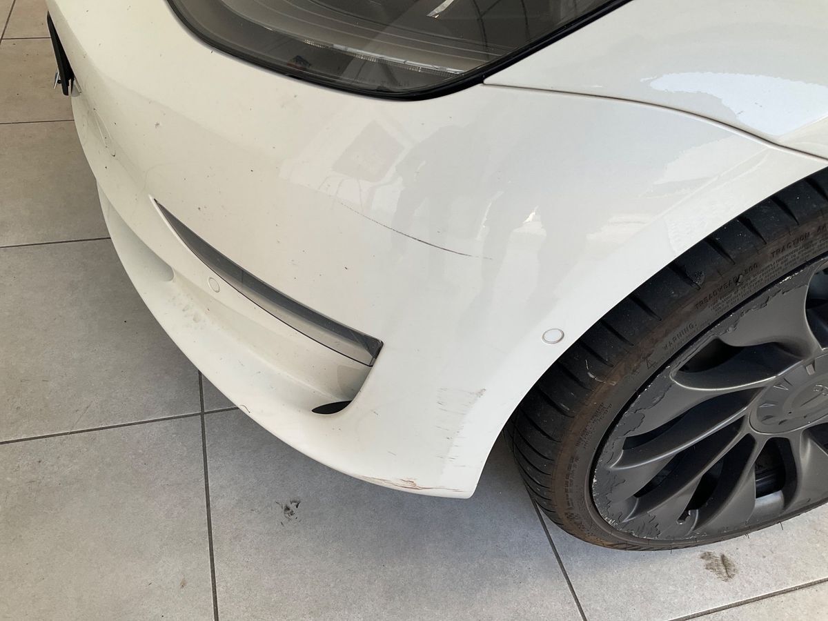 Tesla Model 3 2021