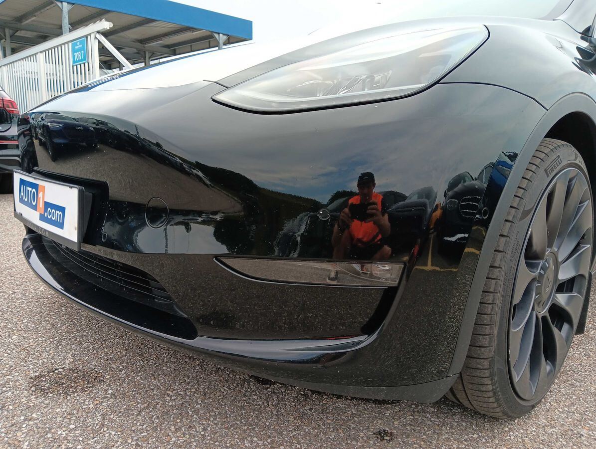 Tesla Model Y 2022
